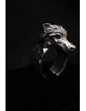 Anello con lupo in argento