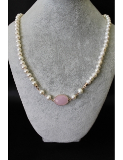 Collana di perle barocche con quarzo rosa