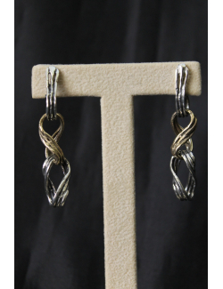 Coppia orecchini in argento con maglie ritorte