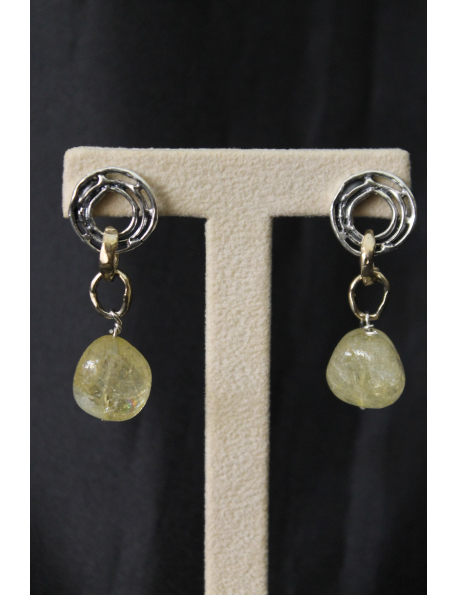 Coppia di orecchini in argento con citrina