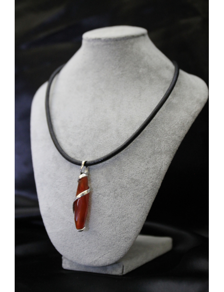 Collana spirale con corniola e argento