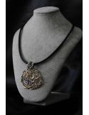 Collana con ciondolo spirale rete in argento e bronzo