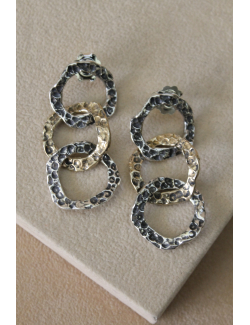 Orecchini martellati tre tondi argento e bronzo