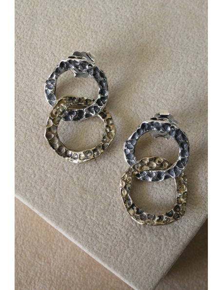 Orecchini martellati in argento e bronzo